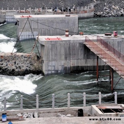 钢坝 液压坝 液压钢坝闸门 液压翻板闸门 钢坝闸 合页坝 液压升降坝 河道钢坝闸门 景观钢坝闸门 前进水工可定制出售钢坝