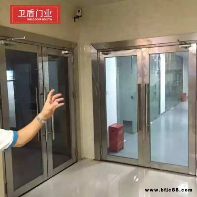 卫盾 南昌防火玻璃门厂家 九江防火玻璃门厂家  赣州防火玻璃门厂家  吉安防火玻璃门厂家