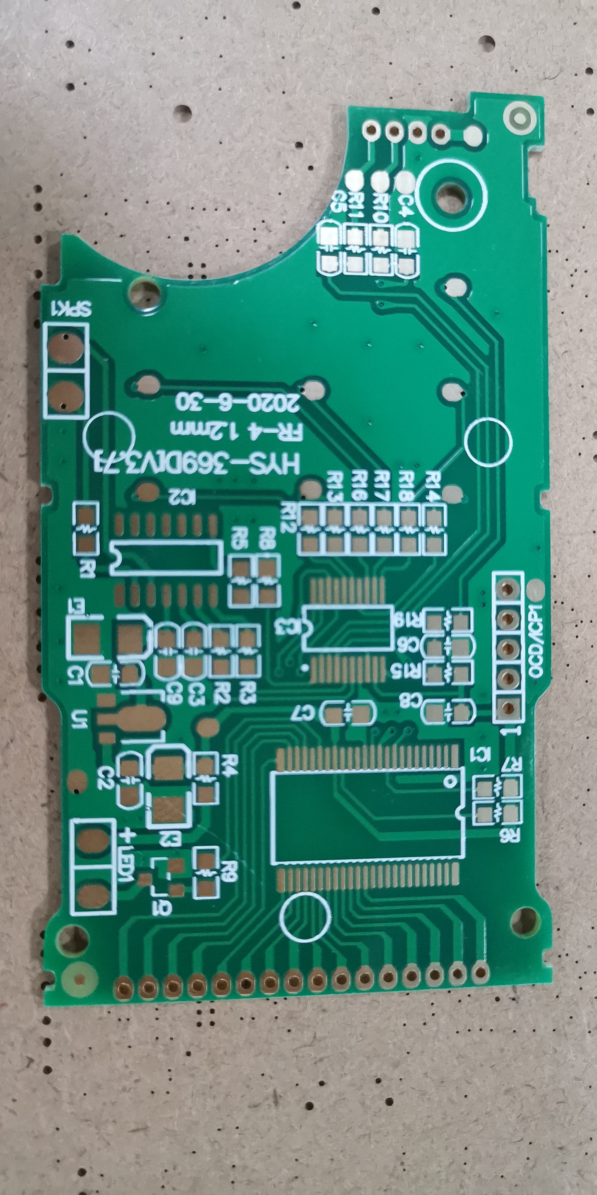 深圳板厂供应led灯具PCB电路板，交通信号灯应急灯线路板加工制作 