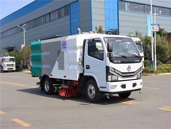 扫路车 清扫车清扫车 洗扫车 吸尘车 程力8吨真空吸式扫地车安全设计