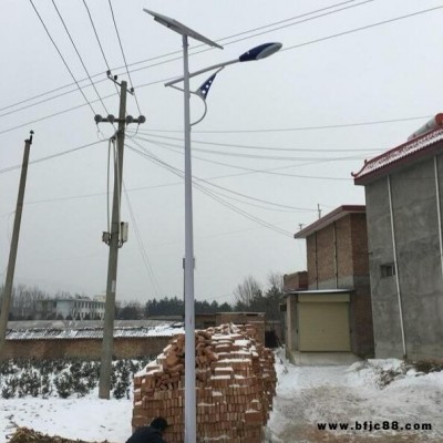 昌平led太阳能路灯厂家 北京昌平30瓦40瓦太阳能路灯价格  昌平新农村led路灯价格 英谷光电爆款